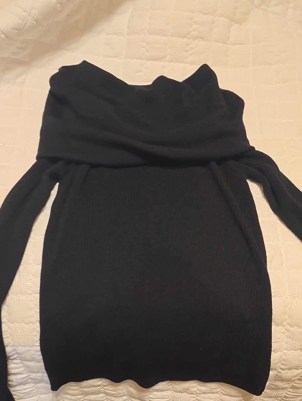 White Fox Boutique Black Off-Shoulder Ribbed Sweater
